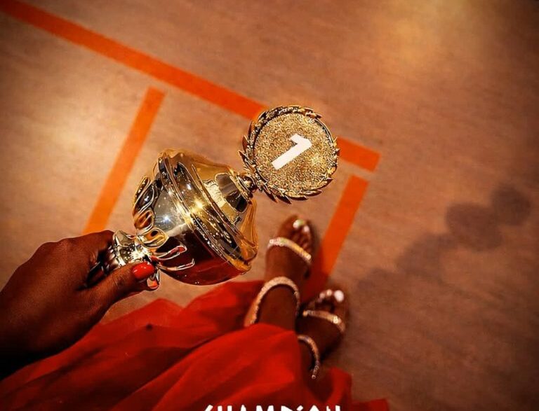 Listen and download “Champion” by Skiibii featuring Rybeena and Harmonize, an uplifting Afrobeat and Bongo Flava anthem about success, determination, and believing in yourself.